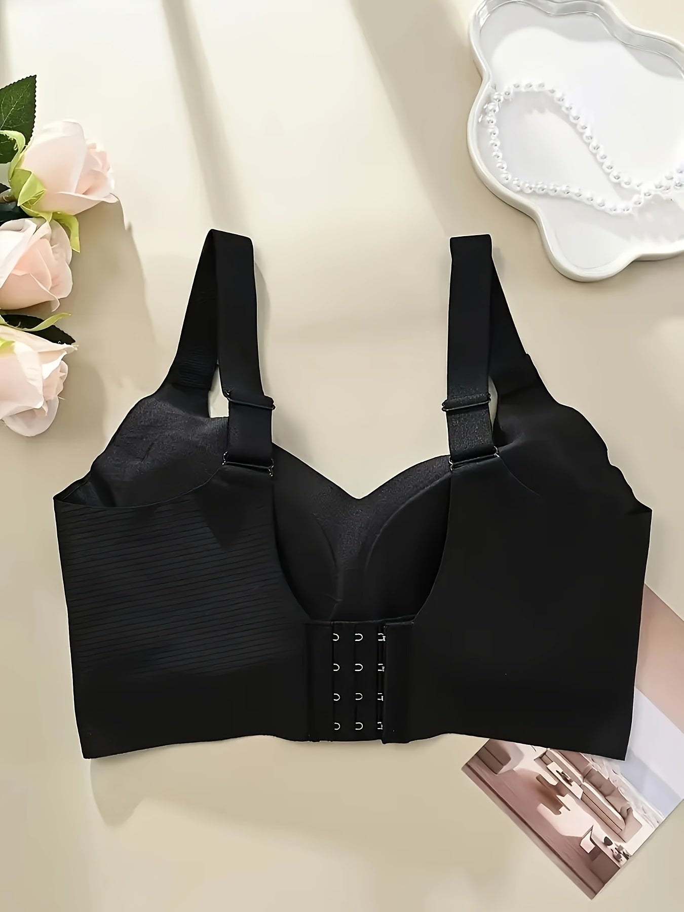 3pcs Women'S Seamless Sports Bras - Breathable & Comfortable V-Neck Lifters in Black, White, Beige - Wire-Free, Comfort Fit for Casual Attir